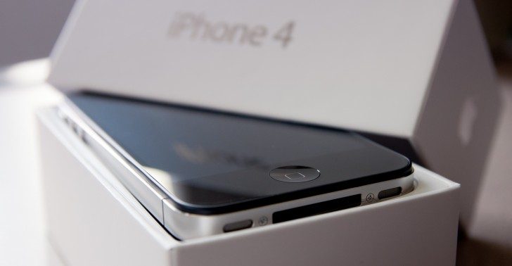 iPhone 4 semi-boxed iPhone 4 semi-boxed