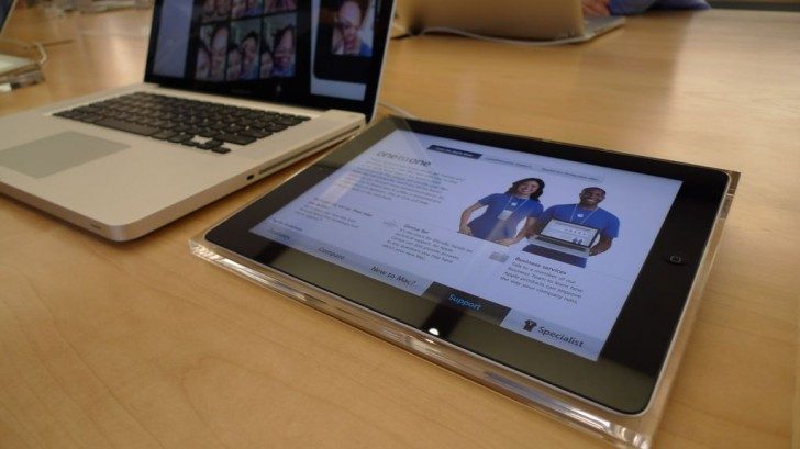 iPad product info displays iPad product info displays