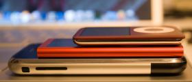 iPod nano (3G), iPod nano (2G), iPhone