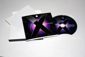 Mac OS X Leopard box, leaflet and T-shirt