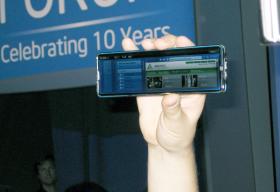 Intel shows off iPhone-like device running future Moorestown processor