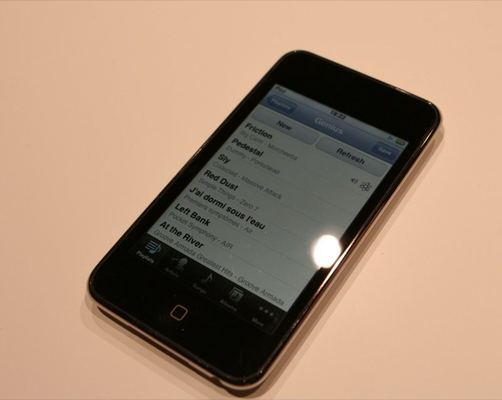 iPod touch (2nd generation) — photograph 10
