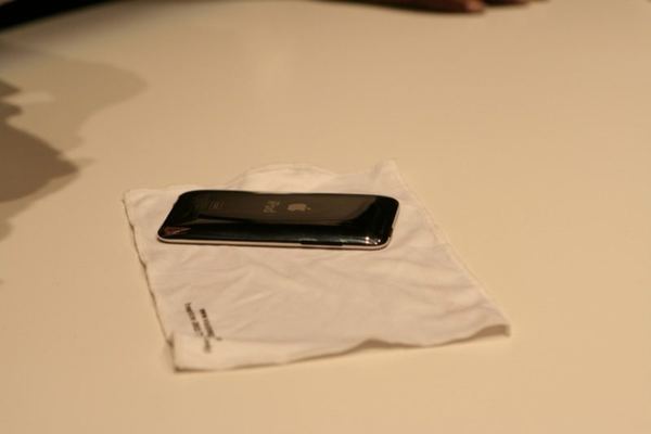 iPod touch (2nd generation) — photograph 14
