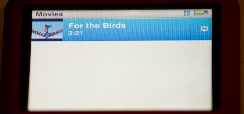 iPod nano (3rd generation) — PRODUCT RED — photograph 3