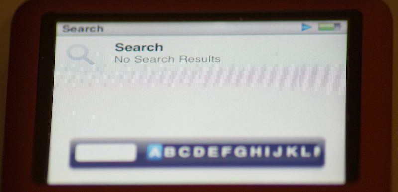 iPod nano (3rd generation) — PRODUCT RED — photograph 9