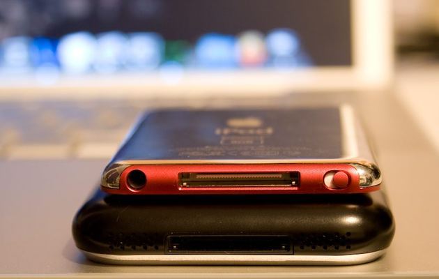 iPod nano (3rd generation) — PRODUCT RED — photograph 24