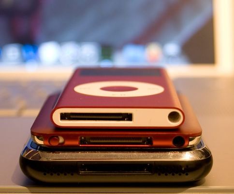 iPod nano (3rd generation) — PRODUCT RED — photograph 30