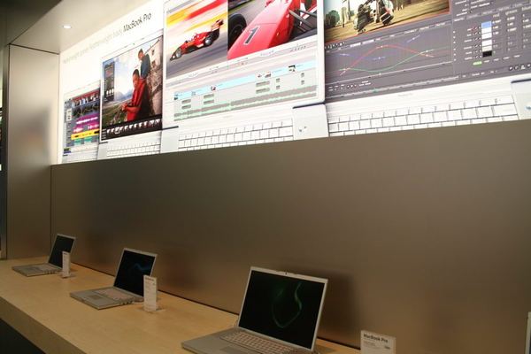 Apple Store — Arndale, Manchester — photograph 16