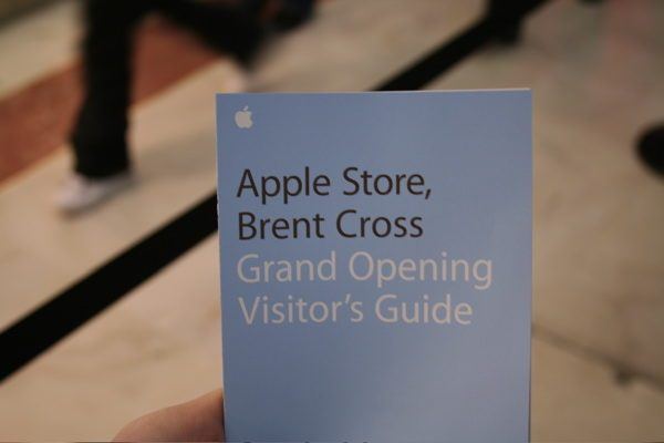 Apple Store — Brent Cross — photograph 43
