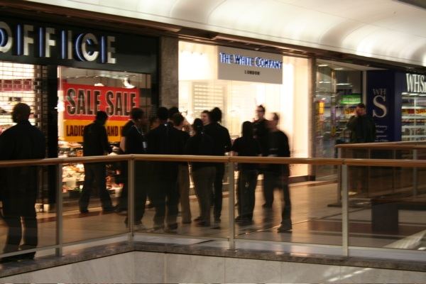 Apple Store — Brent Cross — photograph 45