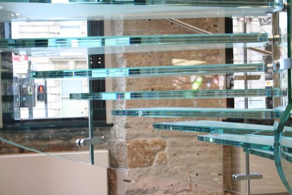 Apple Store — Buchanan Street, Glasgow — photograph 31