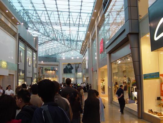 Apple Store — Bullring, Birmingham — photograph 7