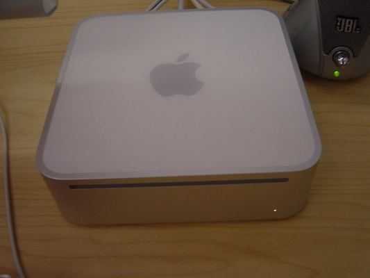 Apple Store — Bullring, Birmingham — photograph 47