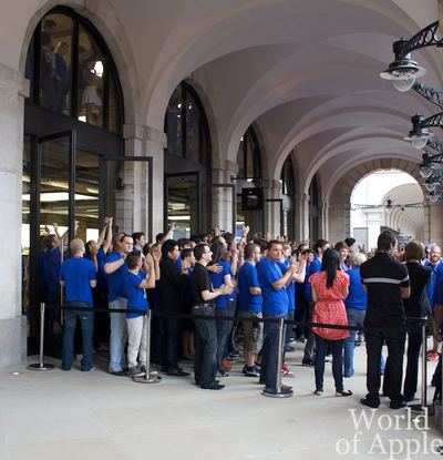 Apple Store — Covent Garden — photograph 11