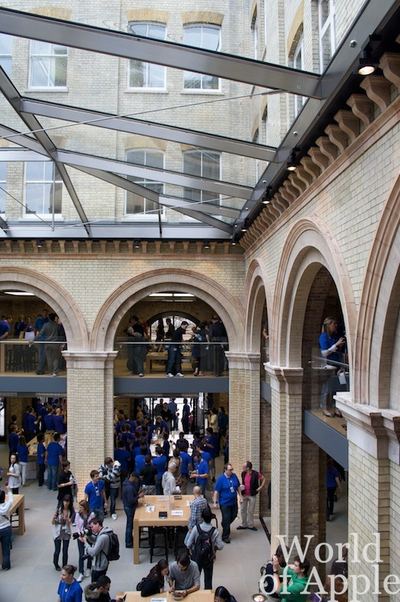 Apple Store — Covent Garden — photograph 28
