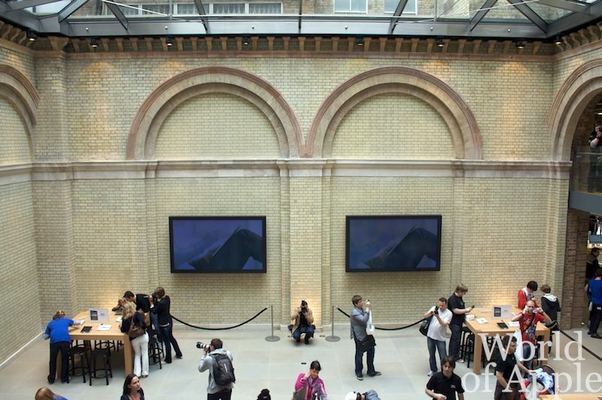 Apple Store — Covent Garden — photograph 29