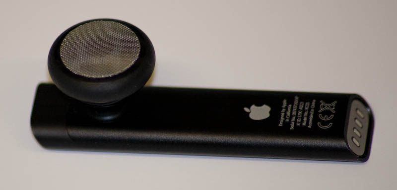 iPhone Bluetooth Headset — photograph 7