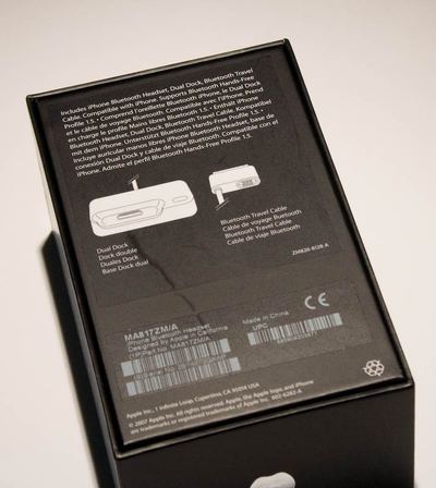 iPhone Bluetooth Headset — photograph 11