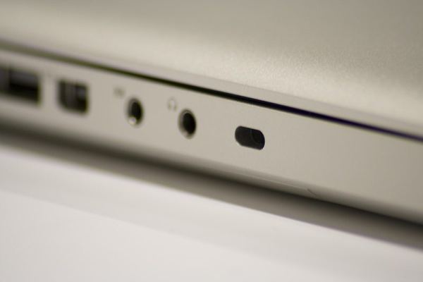 MacBook (Late 2008) — photograph 17