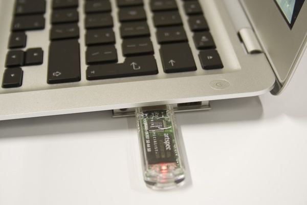 MacBook Air — review — photograph 35