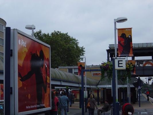Mac Expo 2005 — photograph 2