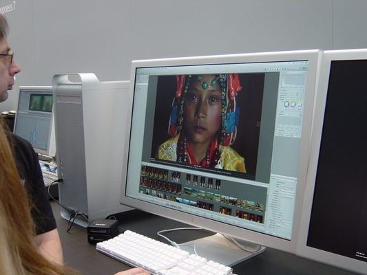 Mac Expo 2005 — photograph 5