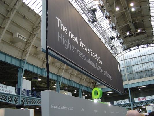 Mac Expo 2005 — photograph 11