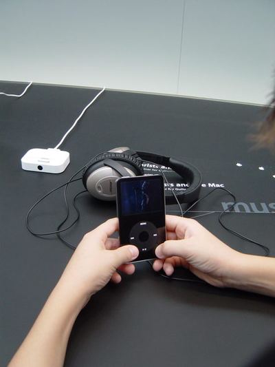 Mac Expo 2005 — photograph 24