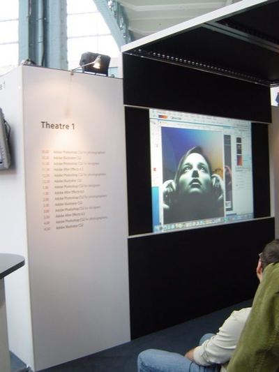 Mac Expo 2005 — photograph 25