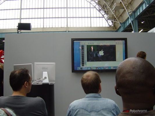 Mac Expo 2005 — photograph 36