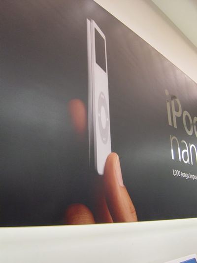 Mac Expo 2005 — photograph 44