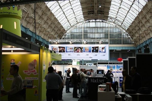 Mac Expo 2006 — photograph 2