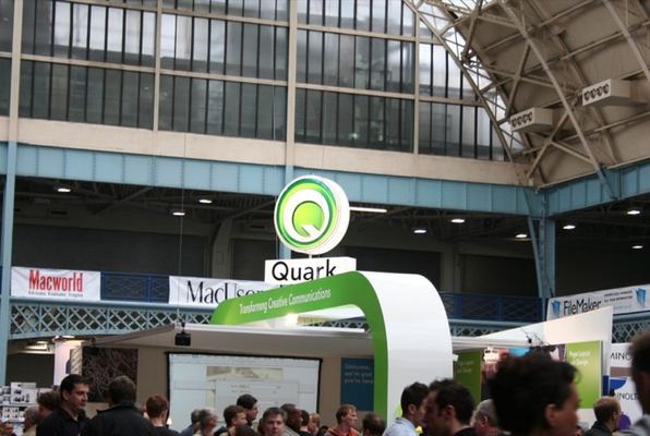 Mac Expo 2006 — photograph 9