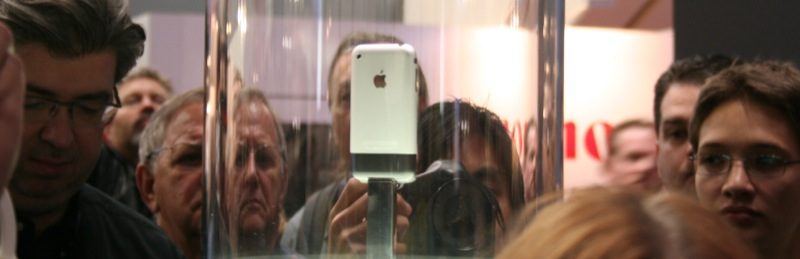 Macworld 2007 — iPhone — photograph 13