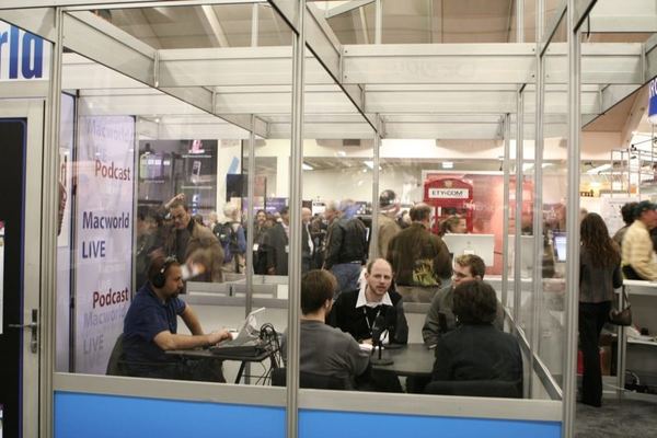 Macworld 2008 — Moscone South — photograph 50