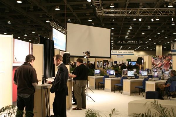 Macworld 2008 — Moscone West — photograph 4