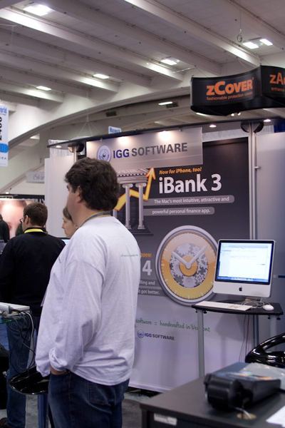 Macworld 2009 — expo floor — photograph 5