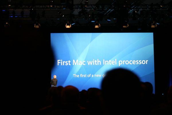 Macworld San Francisco 2006 — keynote — photograph 38