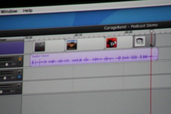 Macworld San Francisco 2006 — keynote — photograph 99