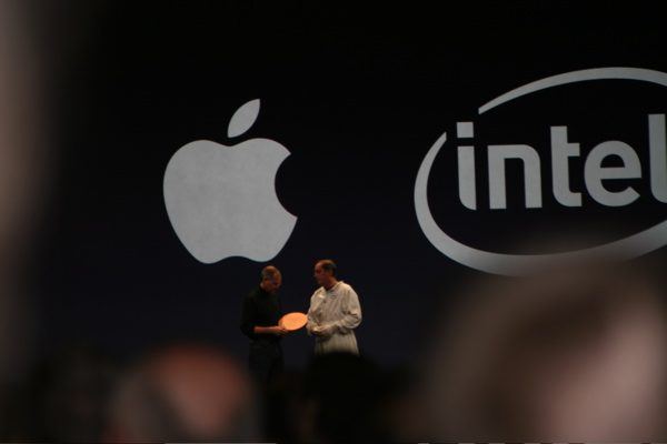 Macworld San Francisco 2006 — keynote — photograph 117