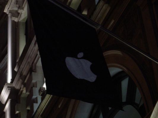 Apple Store — Regent Street — photograph 64