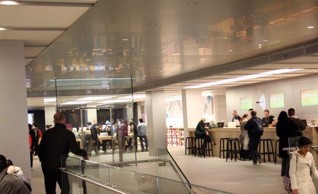 Apple Store — Regent Street, completed — photograph 7