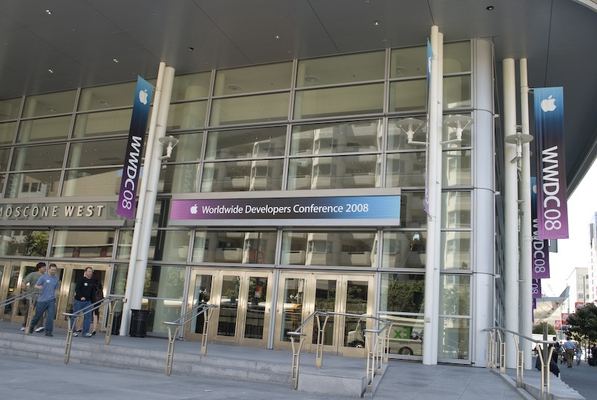 WWDC 2008 — banners — photograph 11